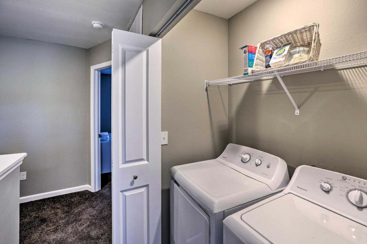 Ideally Located And Elegant Condo With Balcony! Tallahassee Exterior foto